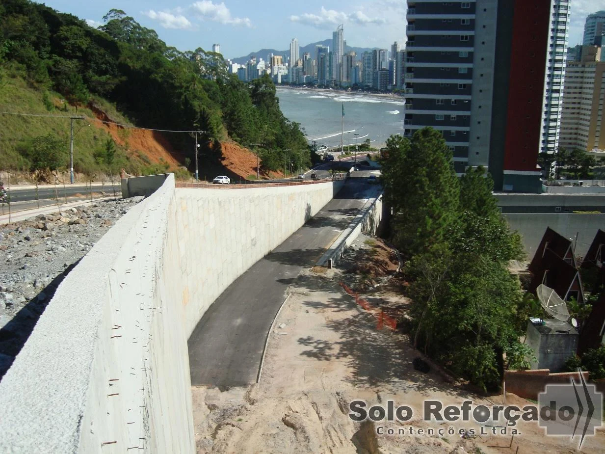 Duplicação da Estrada da Rainha — Balneário Camboriú / SC