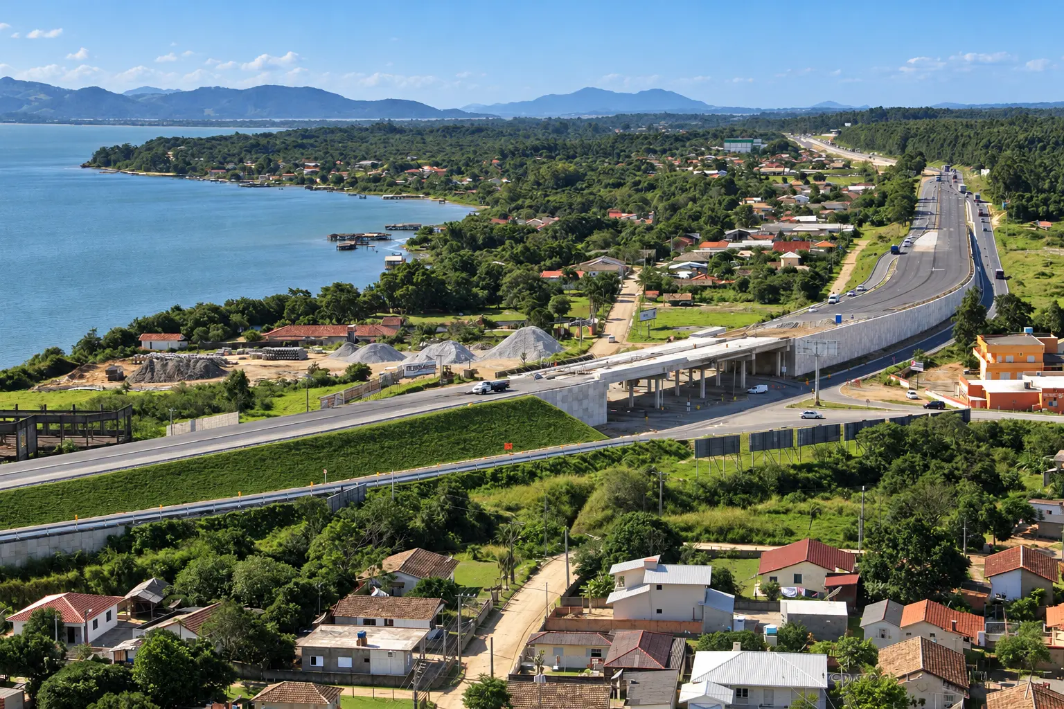Ponte Anita Garibaldi e acessos, em Laguna, Santa Catarina